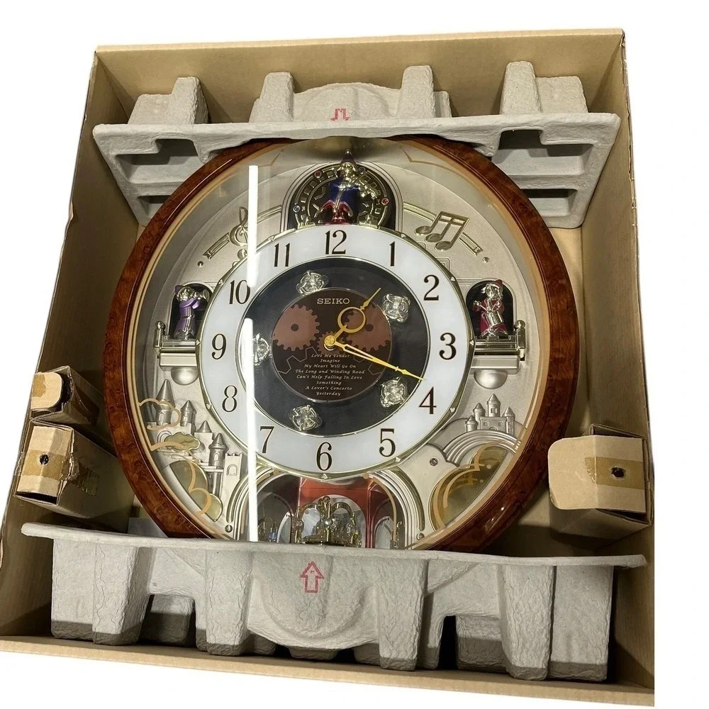 Seiko‎ Melodies In Motion 2006 Collectors Edition Swarovski Crystal Clock NEW